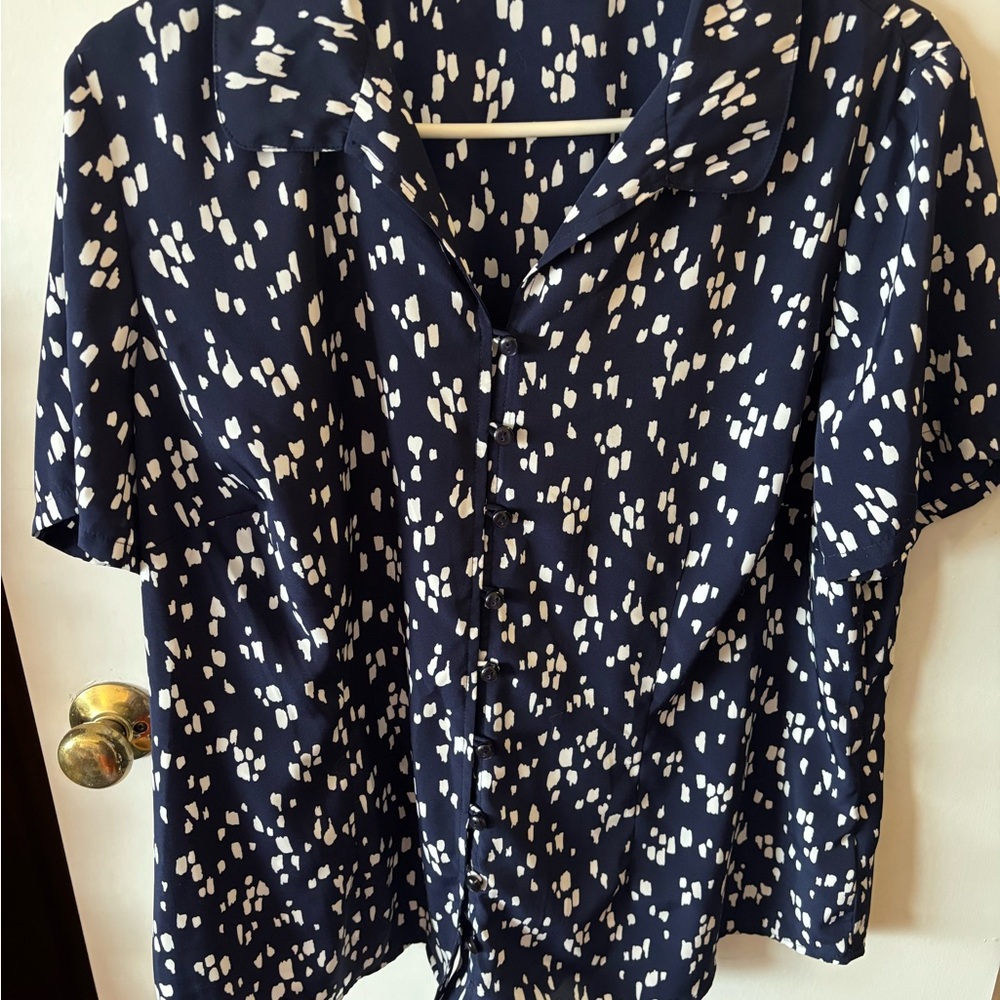 Coldwater Creek Navy and White Button Down Shirt